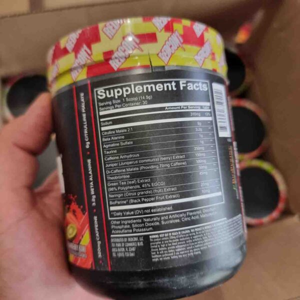 پمپ توتال وار ردکان وان طرح جدید عکس دو ترکیبات و محتویات